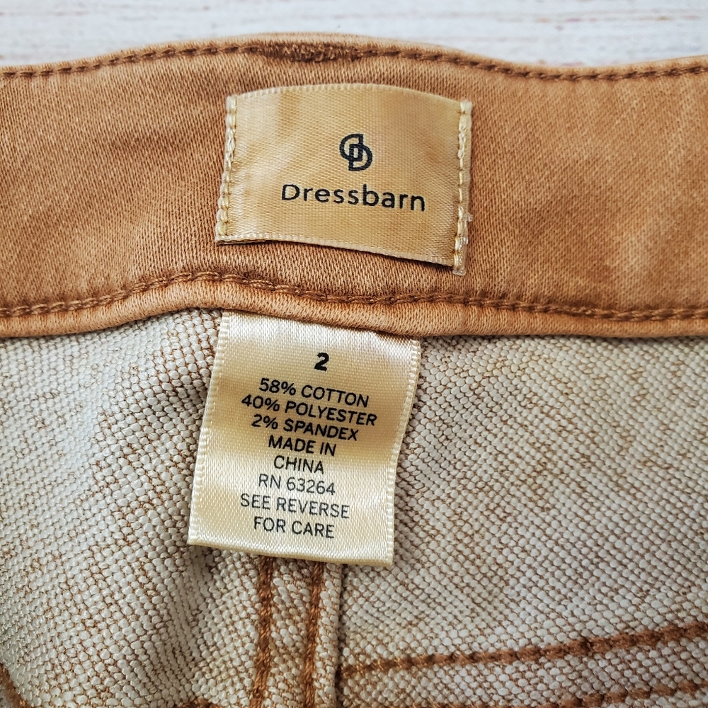 Dress barn straight leg brown pants - Picture 5 of 5